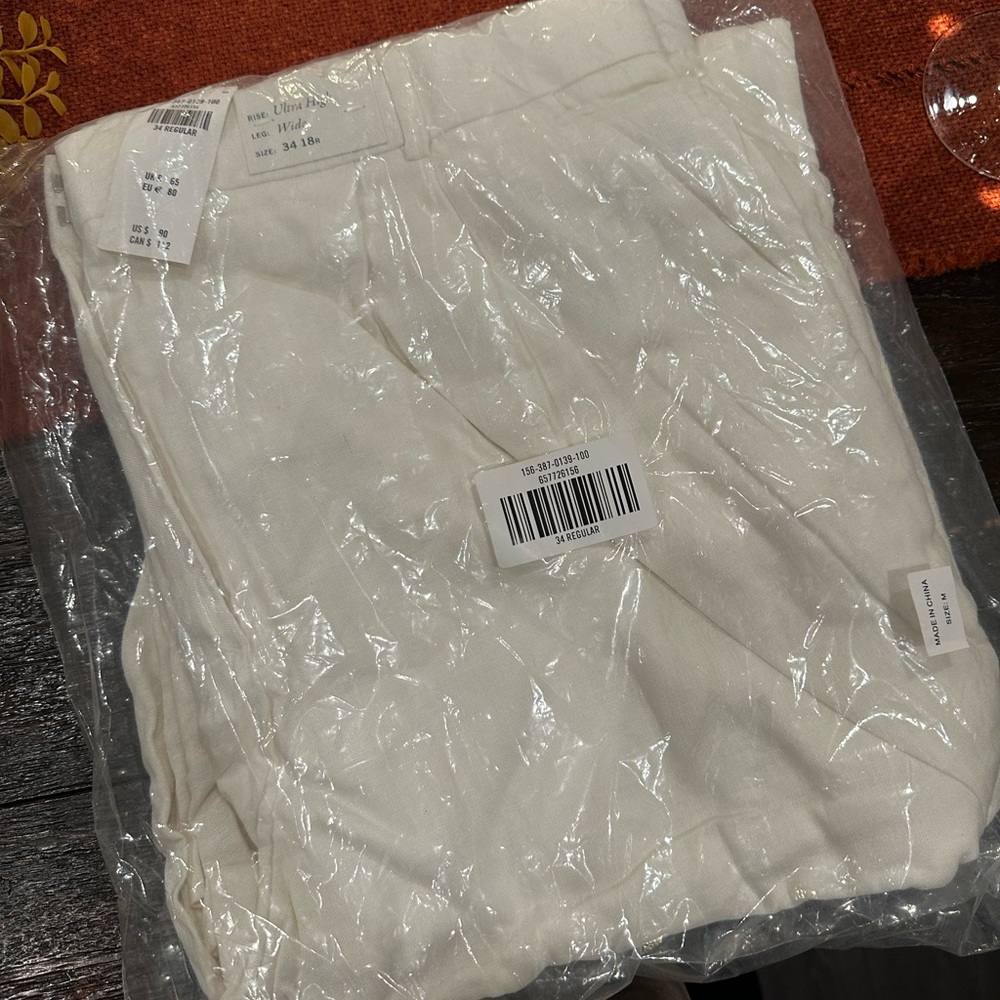 Abercrombie & Fitch Cream Trousers